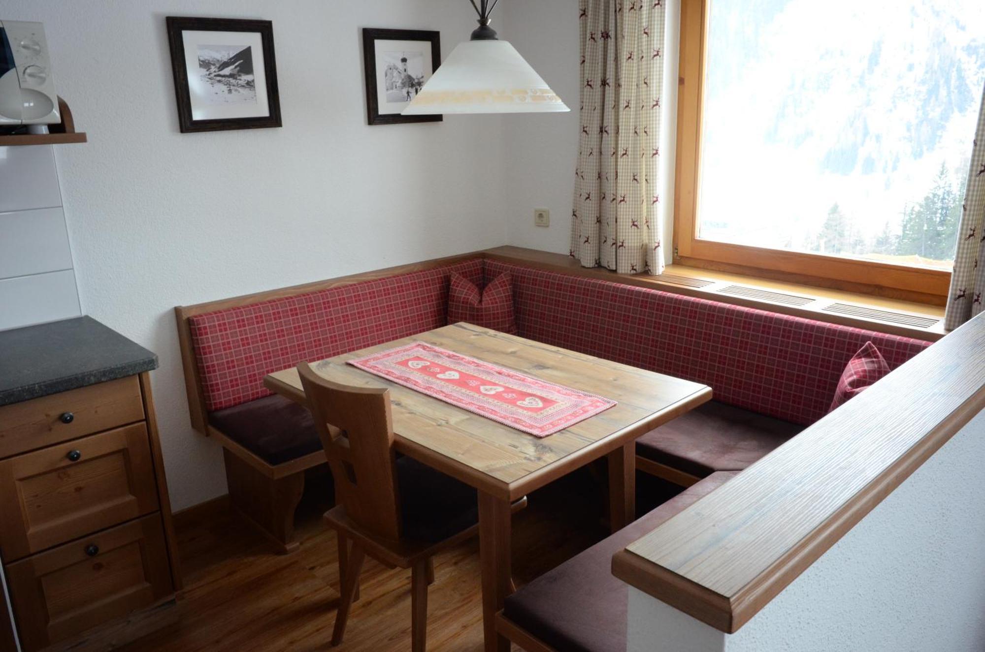 Appartements Tschol Martin Sankt Anton am Arlberg Kamer foto