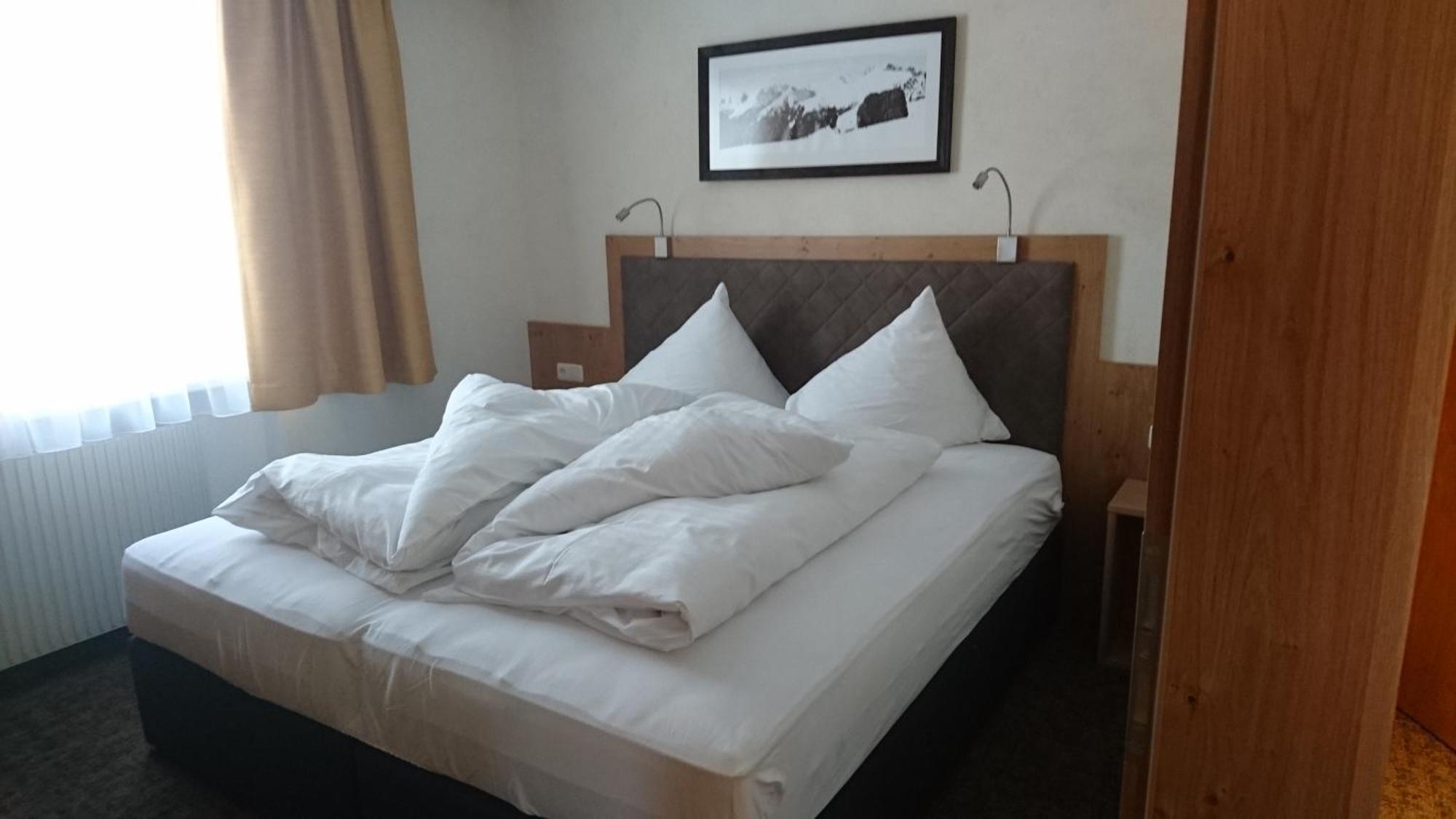 Appartements Tschol Martin Sankt Anton am Arlberg Kamer foto