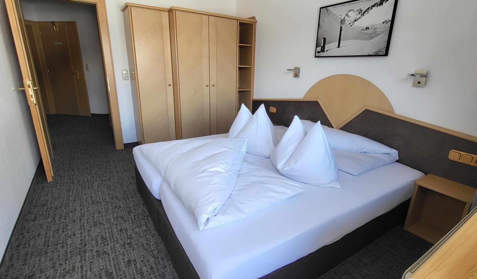 Appartements Tschol Martin Sankt Anton am Arlberg Kamer foto
